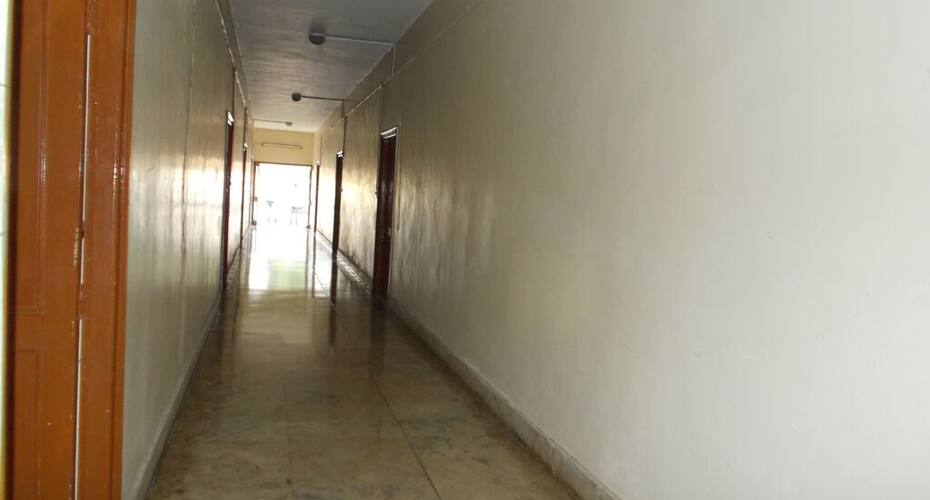 Hotel Rajwada Palace, Abu Road 2